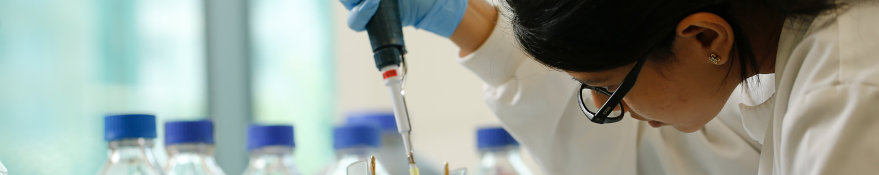 A female student in a lab