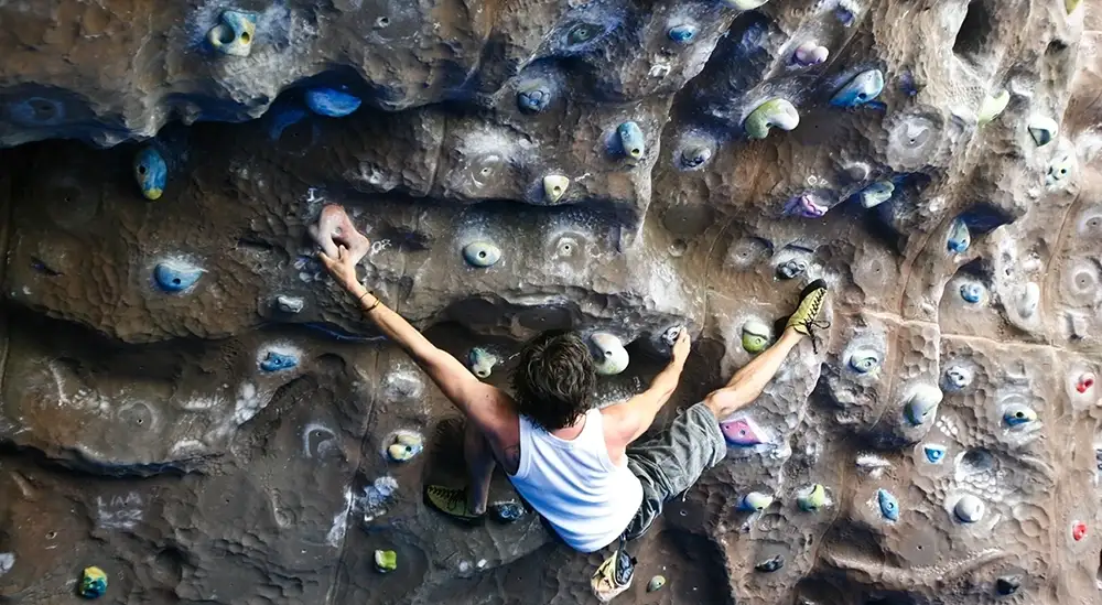 Person climbing the wall 