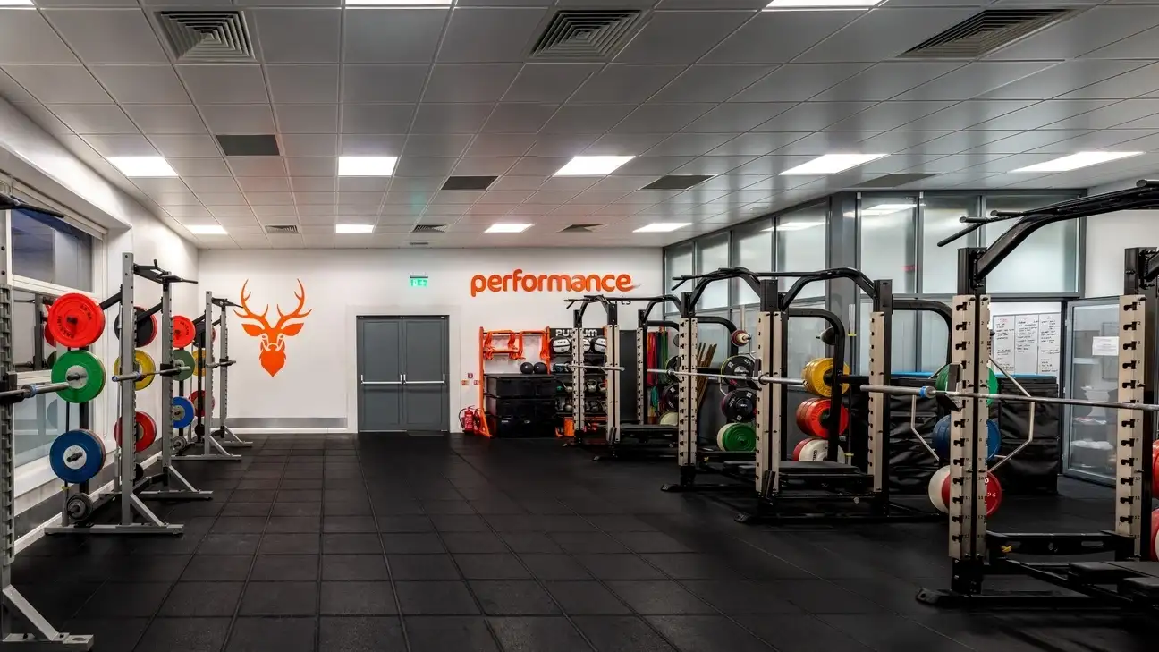 Wide angle of the Performance gym