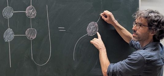 University of Hertfordshire launches pioneering summer school to teach teenagers quantum science with pictures 