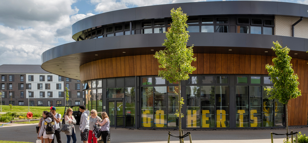 University of Hertfordshire continues to rise up the national rankings | About us | Uni of Herts