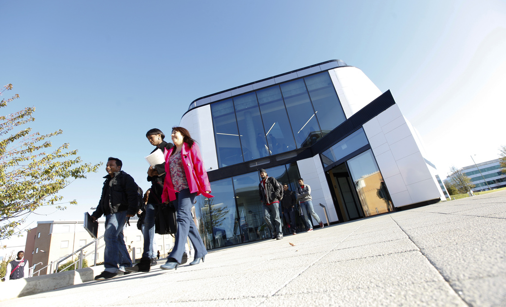 students walking outside the law court building 