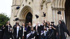 Eligibility criteria for Graduation Ceremonies at the University of Hertfordshire