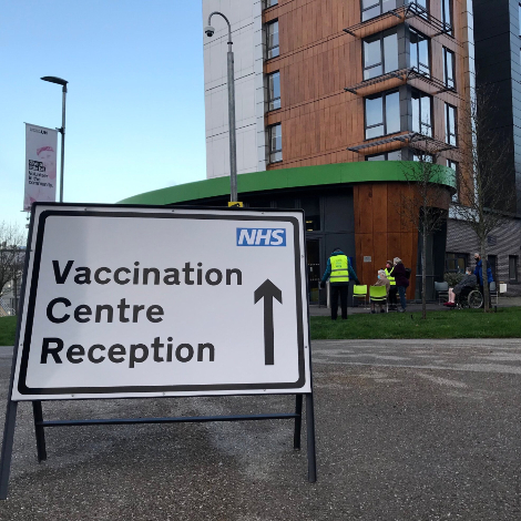 Vaccination centre sign
