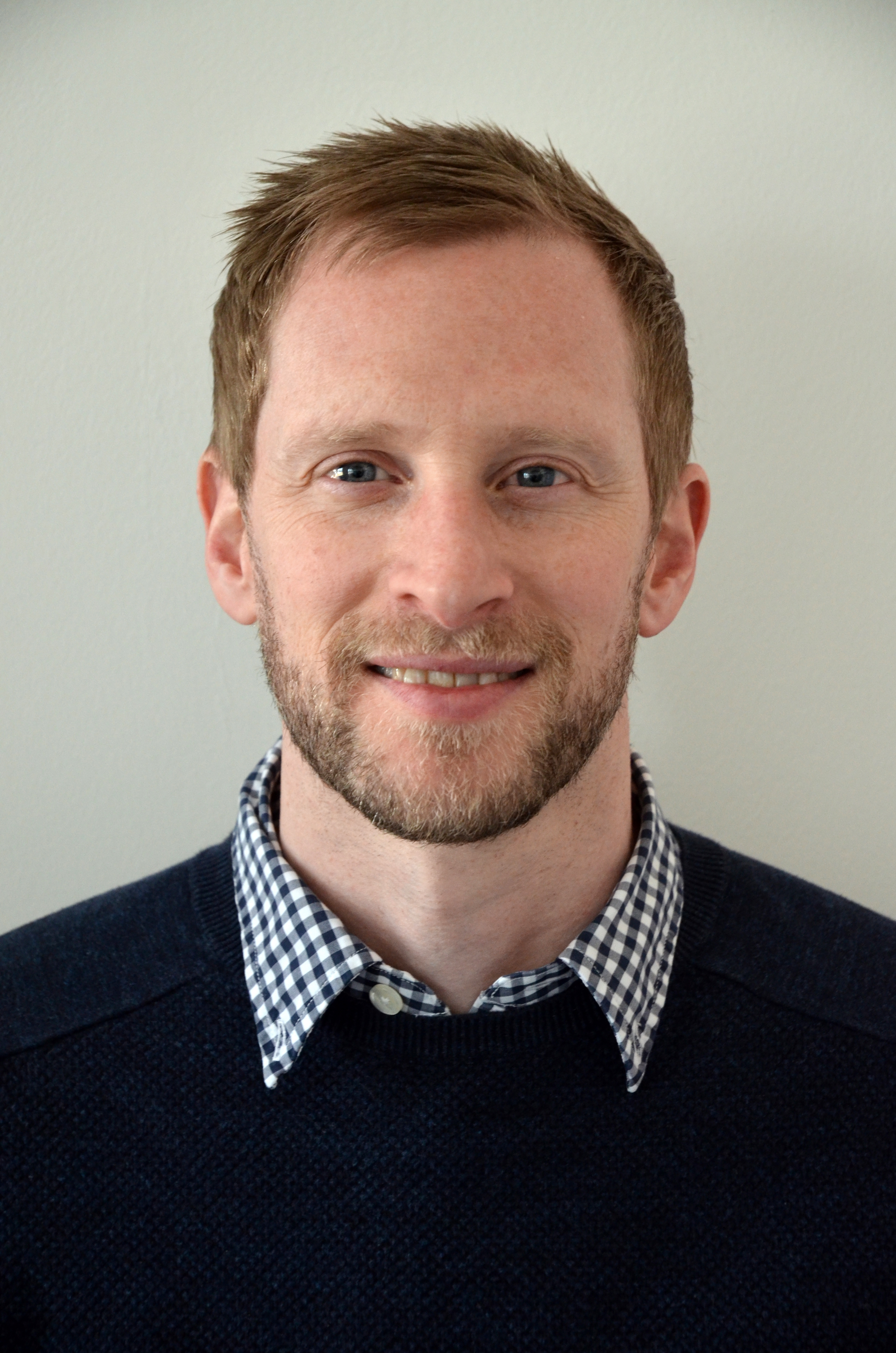 Headshot of Neil Howlett