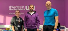 Herts sports scientists share marathon training secrets with BBC presenter Tim Harford 