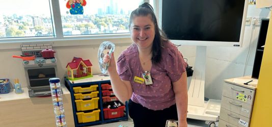 University of Hertfordshire early years alumna wins national play therapy award
