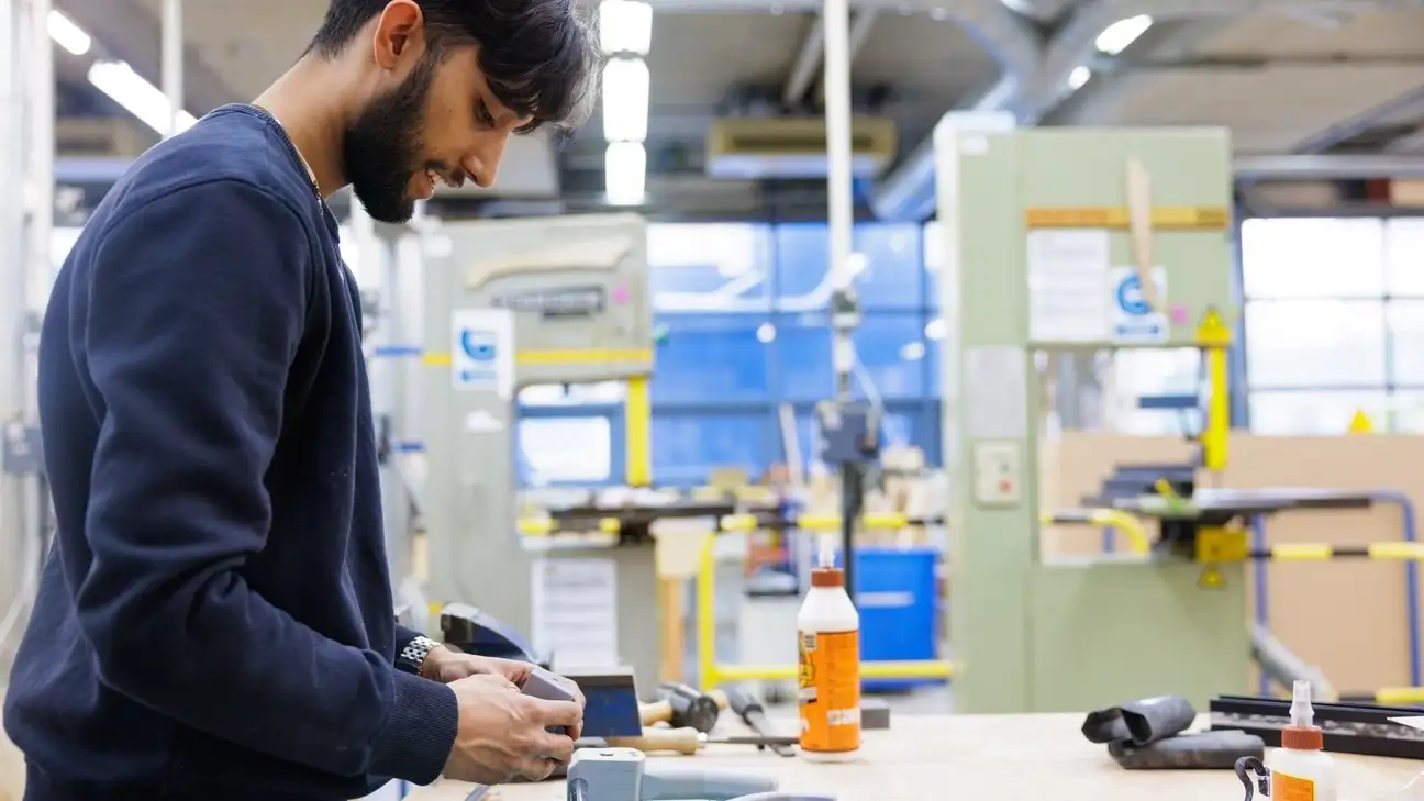 Machine shop