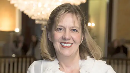 Dr Suzy Walton