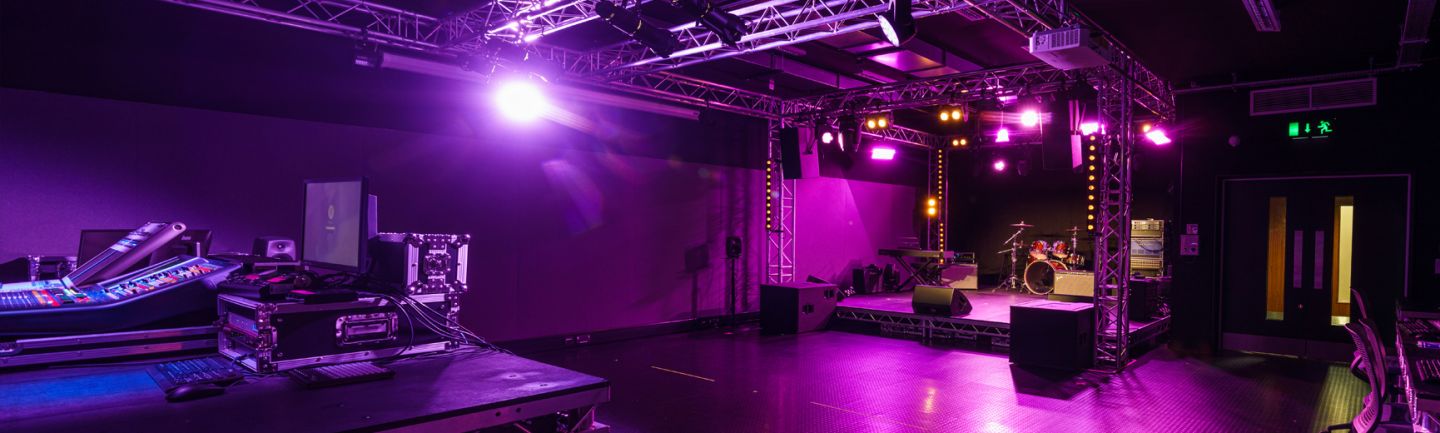purple music room 