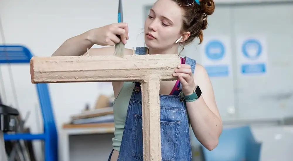 A student painting