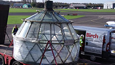 de Havilland beacon being transported